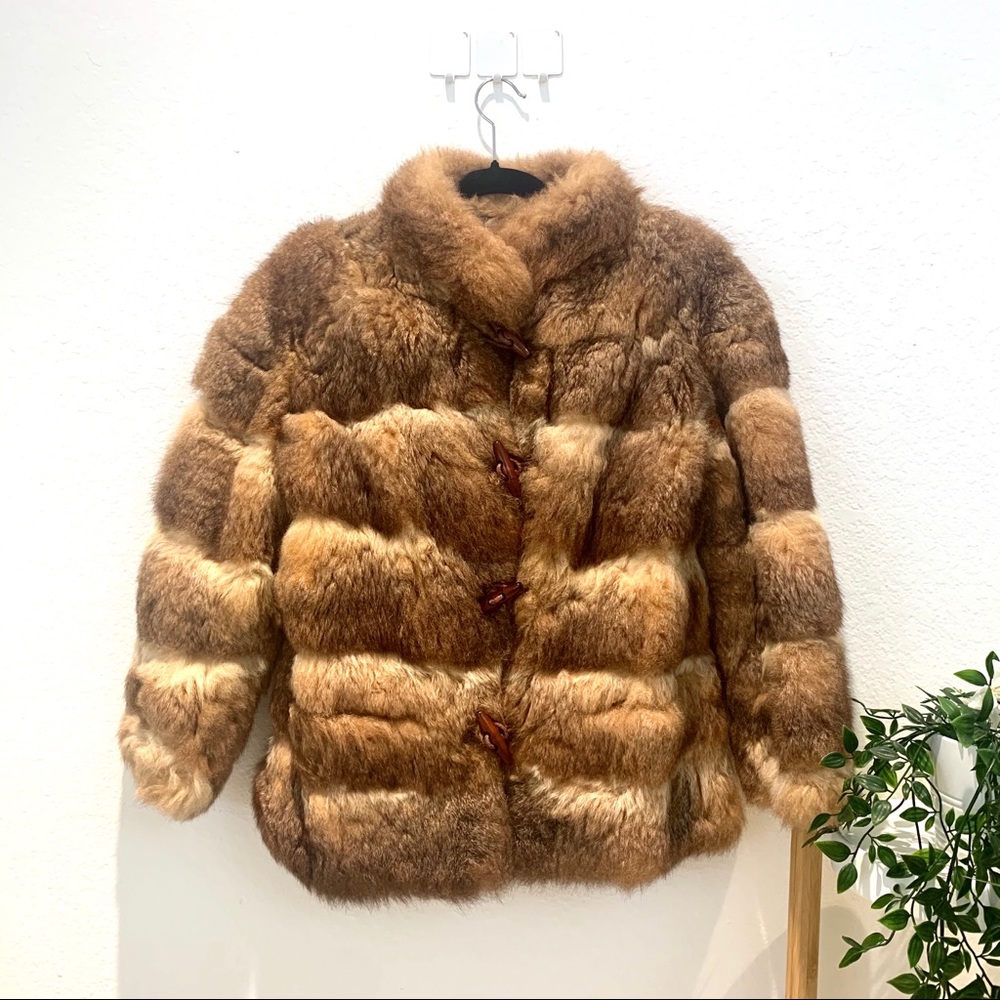 SOLD Vintage 1970’s Coyote Fur Coat
